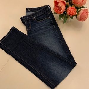American Eagle skinny jeans